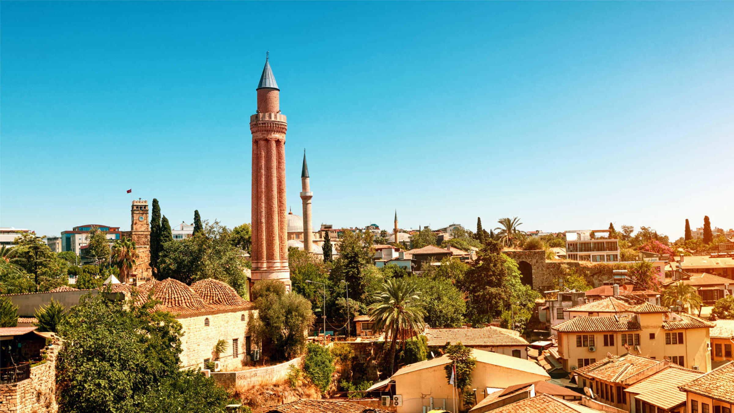 Минарет Йивли в Анталии